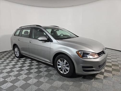 2017 Volkswagen Golf SportWagen TSI S