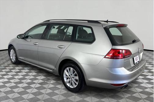2017 Volkswagen Golf SportWagen TSI S