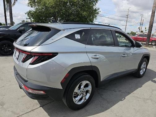 Shimmering Silver 2022 Hyundai TUCSON SEL
