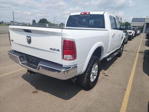 2018 RAM 2500 Laramie Crew Cab 4x4 6'4' Box