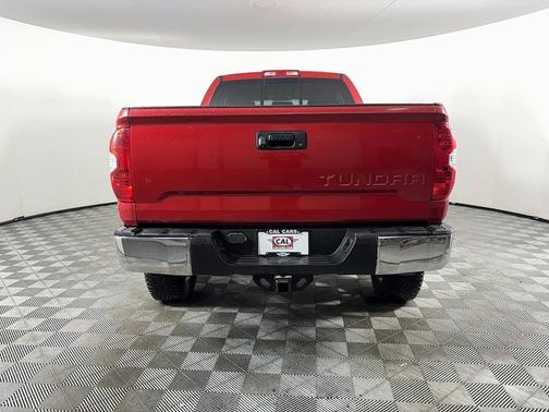 2014 Toyota Tundra SR5