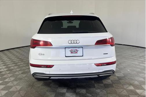 2021 Audi Q5 45 Premium Plus
