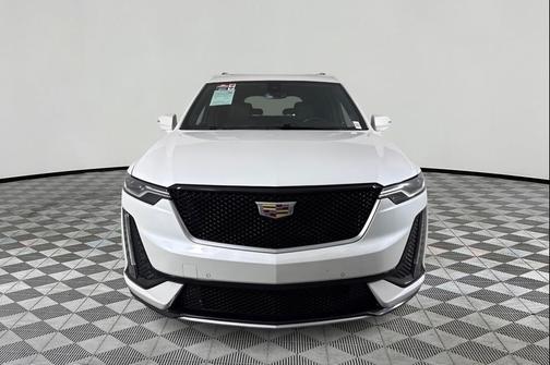 Crystal White Tricoat 2023 Cadillac XT6 Sport AWD