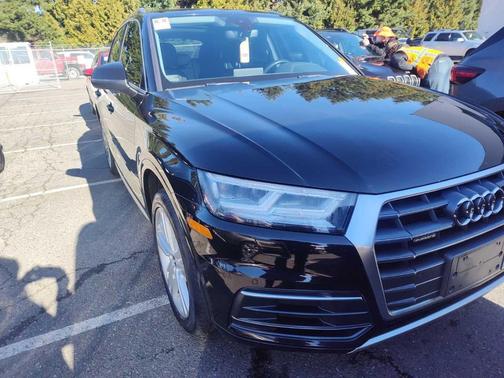 2018 Audi Q5 2.0T Premium Plus