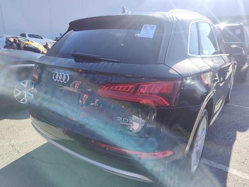 2018 Audi Q5 2.0T Premium Plus