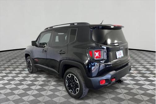 2016 Jeep Renegade Trailhawk