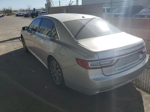 2017 Lincoln Continental Select