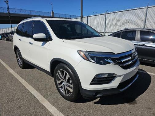 2018 Honda Pilot Elite