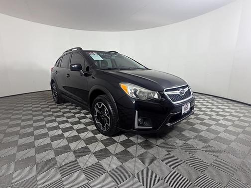Crystal Black Silica 2017 Subaru Crosstrek 2.0i Premium