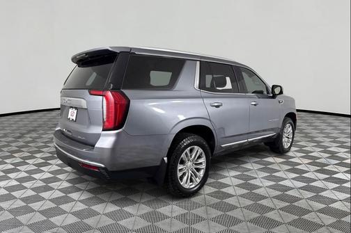 Satin Steel Metallic 2022 GMC Yukon SLT