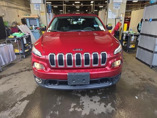 2015 Jeep Cherokee Sport