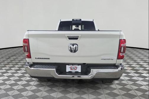 2021 RAM 3500 Laramie Crew Cab 4x4 8' Box