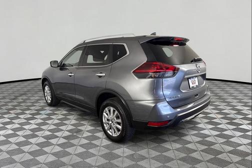 Gun Metallic 2020 Nissan Rogue SV