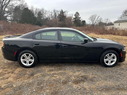 2015 Dodge Charger SE