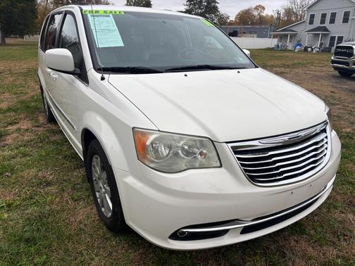 2011 Chrysler Town & Country Touring-L
