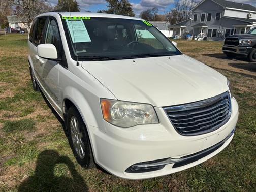 2011 Chrysler Town & Country Touring-L