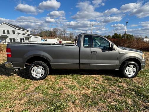 2004 Ford F-150 XLT