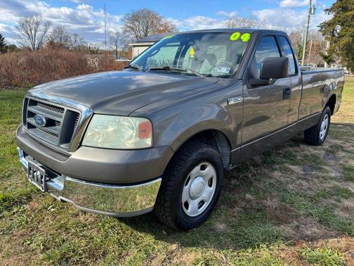 2004 Ford F-150 XLT