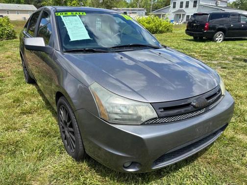 Sterling Gray Metallic 2010 Ford Focus SES