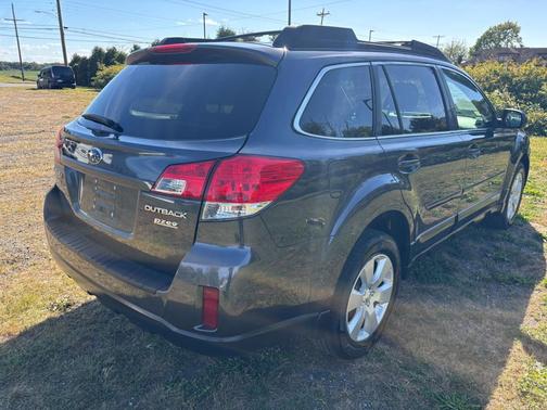 2011 Subaru Outback 2.5 i Premium
