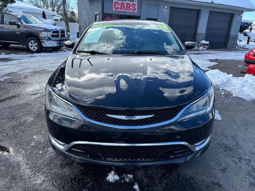 2015 Chrysler 200 C