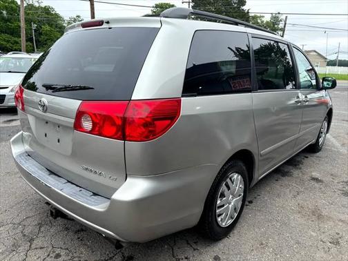 2008 Toyota Sienna CE