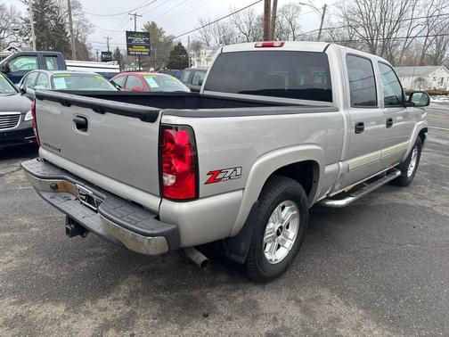 2006 Chevrolet Silverado 1500 LT Crew Cab