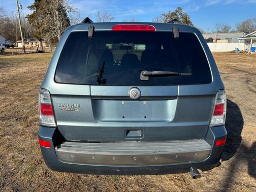 2010 Mercury Mariner FWD 4dr
