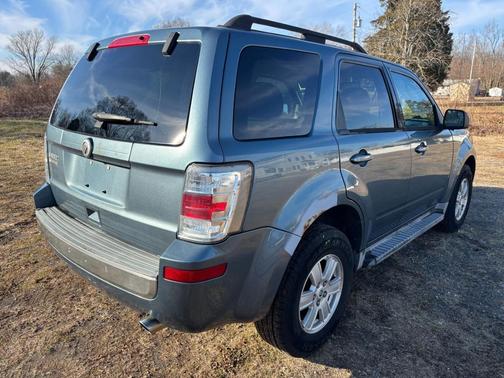 2010 Mercury Mariner FWD 4dr