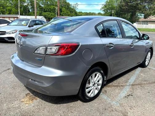2013 Mazda Mazda3 i Touring