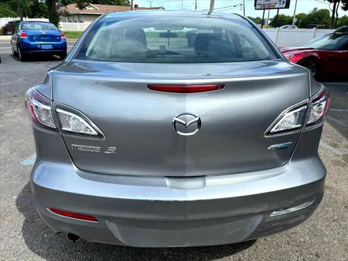 2013 Mazda Mazda3 i Touring