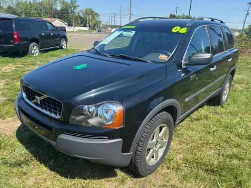 Black 2006 Volvo XC90 2.5T