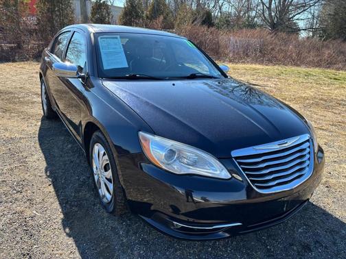 2011 Chrysler 200 Limited