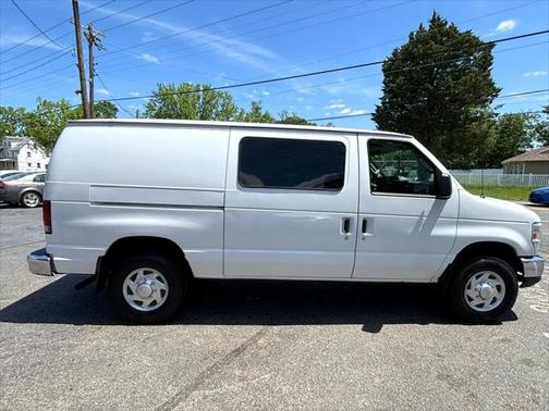 2009 Ford E250 Cargo