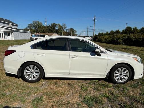 2016 Subaru Legacy Premium