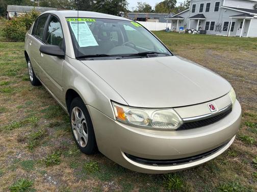 2004 Saturn Ion 2