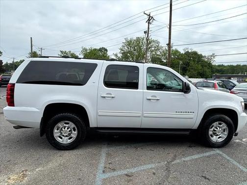 2011 Chevrolet Suburban 2500 LT