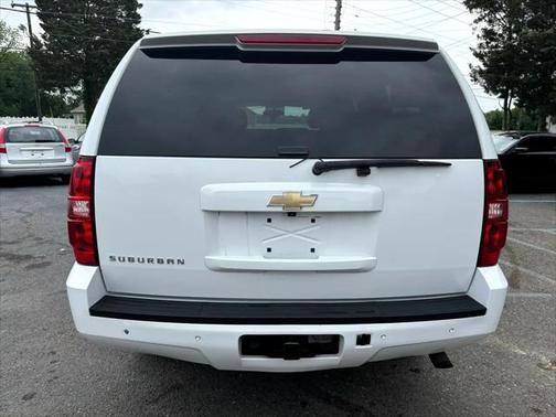 2011 Chevrolet Suburban 2500 LT
