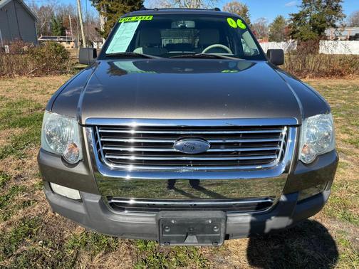 2006 Ford Explorer XLT