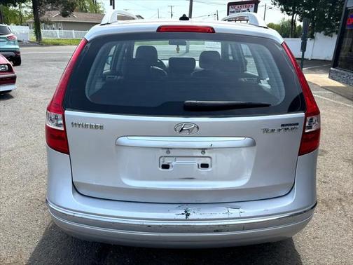 2011 Hyundai Elantra Touring SE