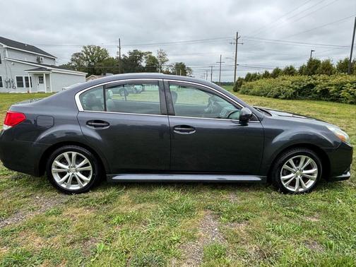 2013 Subaru Legacy Limited