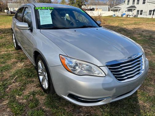 2011 Chrysler 200 Touring