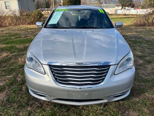 2011 Chrysler 200 Touring