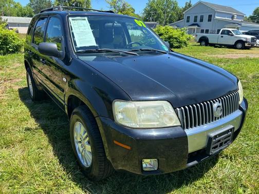 Black Clearcoat 2007 Mercury Mariner Luxury
