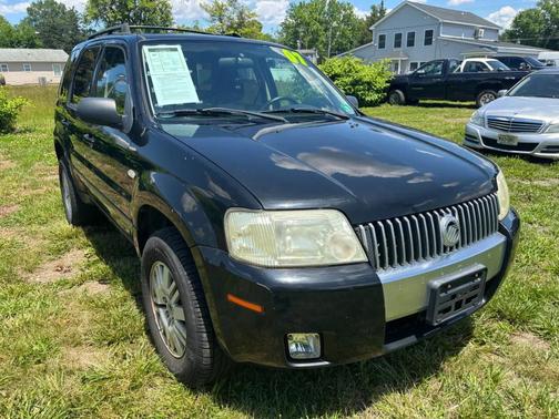 Black Clearcoat 2007 Mercury Mariner Luxury