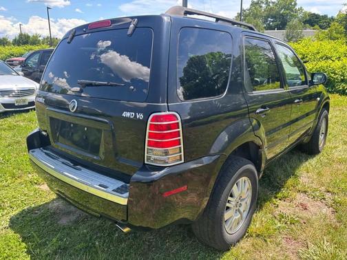 Black Clearcoat 2007 Mercury Mariner Luxury