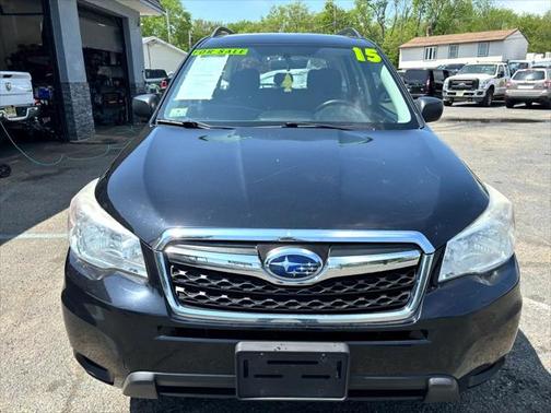 2015 Subaru Forester 2.5i