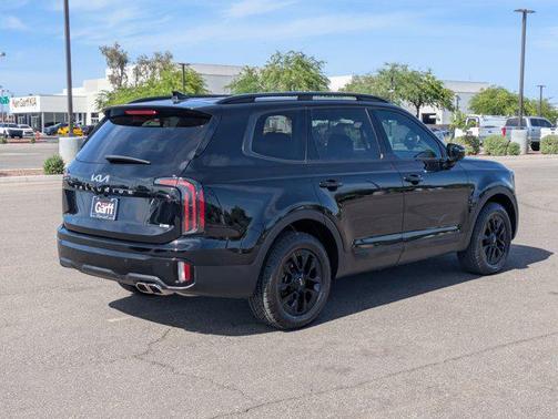 Ebony Black 2024 Kia Telluride SX X-Pro
