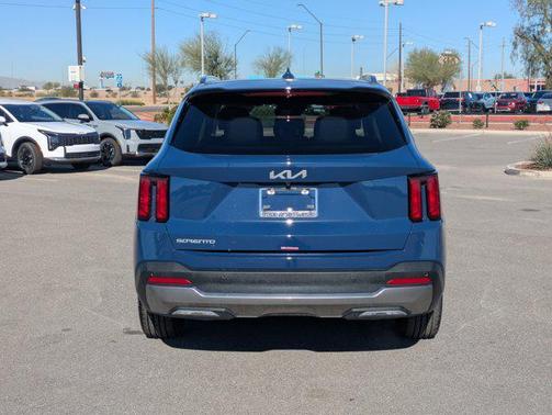 2025 Kia Sorento S