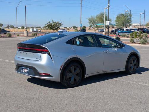 2024 Toyota Prius LE